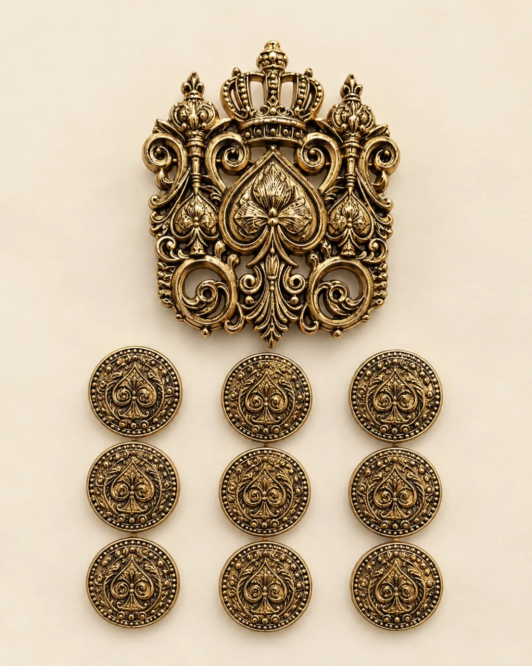 Antique Gold Royal Spade Brooch & Button Set – Crown Design